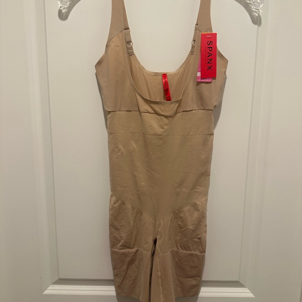 SPANX Women's Nude Shapewear Bodysuit